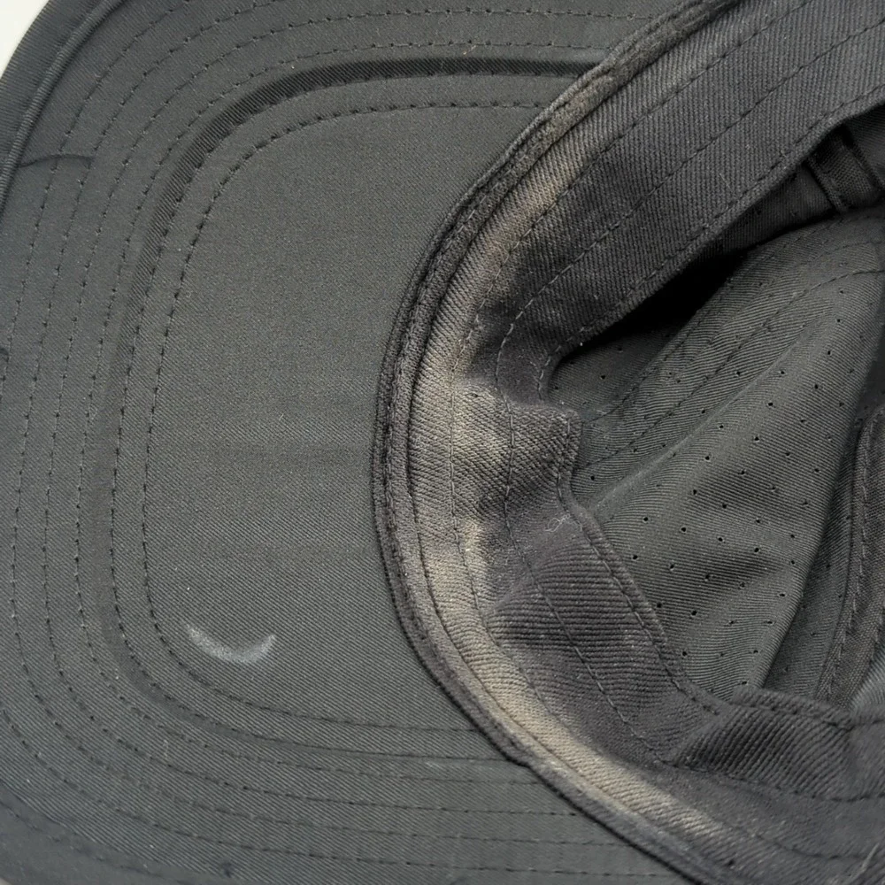 Nike Featherlight Dri-FIT Hat Cap Strap Back One Size Black Running Sports
